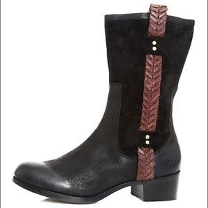 UGG Jaspan Black Sheepskin Boot Mid Calf